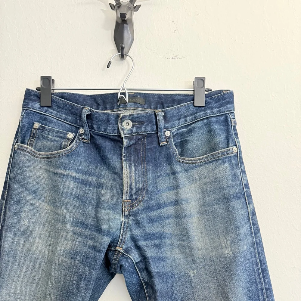 Uniqlo Men’s Blue Skinny Jeans Size 29